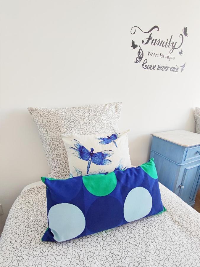 Janea Big Blue House Apartment Reichsfeld Exterior foto