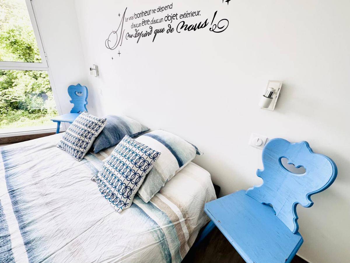 Janea Big Blue House Apartment Reichsfeld Exterior foto