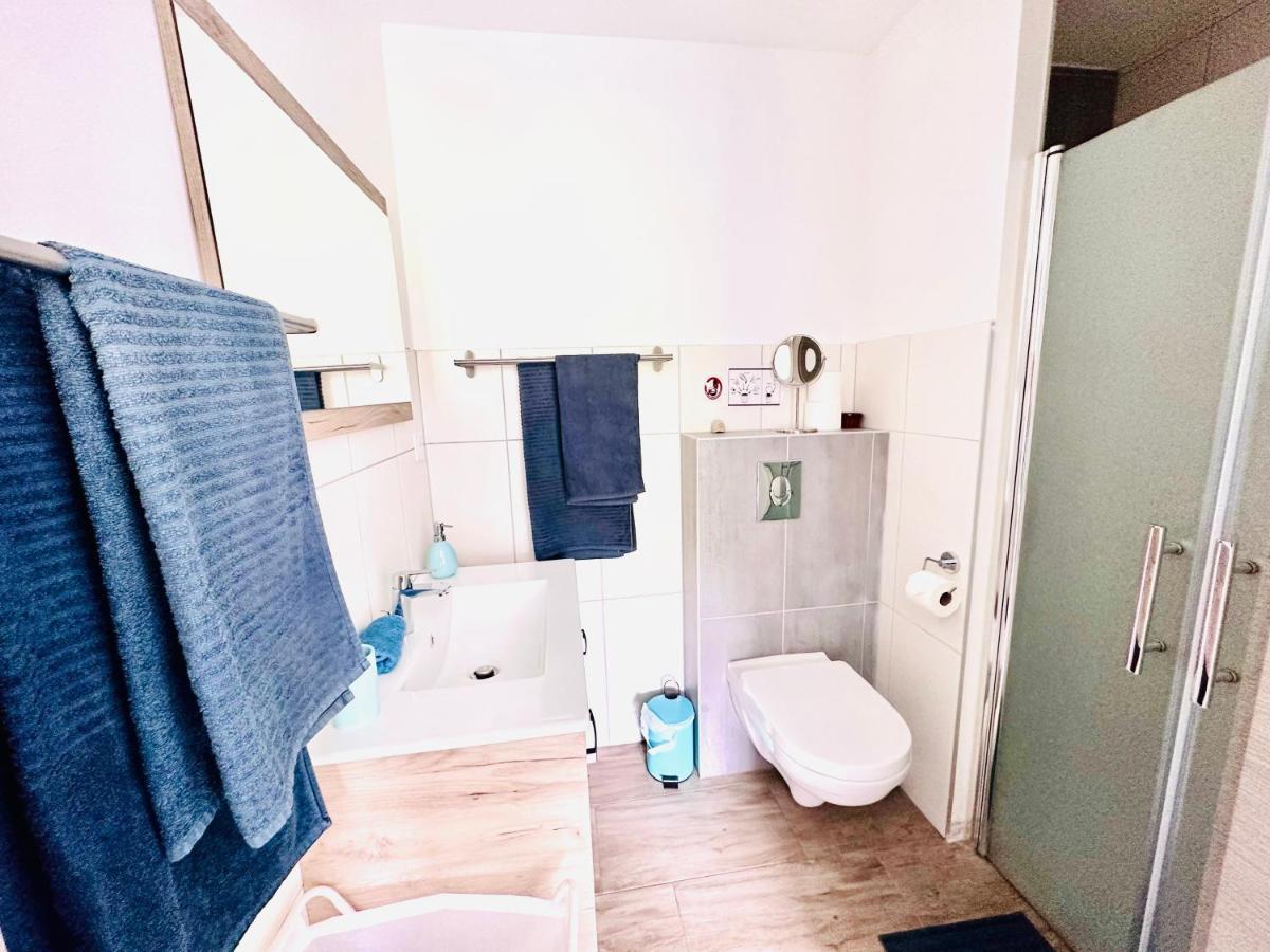 Janea Big Blue House Apartment Reichsfeld Exterior foto