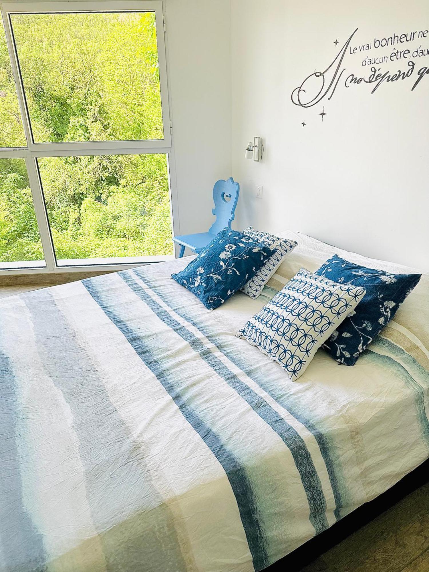 Janea Big Blue House Apartment Reichsfeld Exterior foto