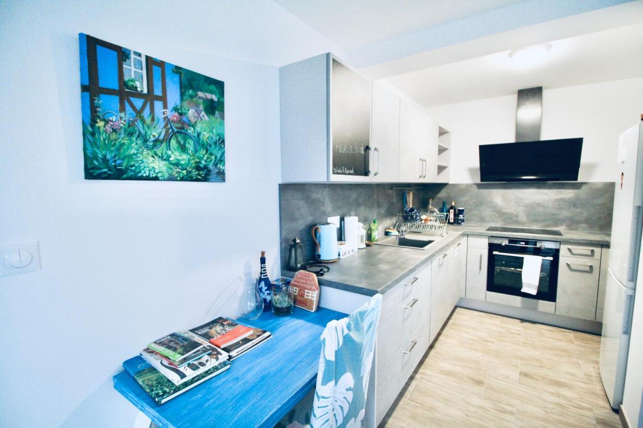 Janea Big Blue House Apartment Reichsfeld Exterior foto